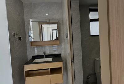 1 Bed Apartment with En Suite at Othaya Road - 3
