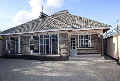 3 Bed House with En Suite at Matangi