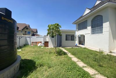 4 Bed House with En Suite in Kitengela - 2