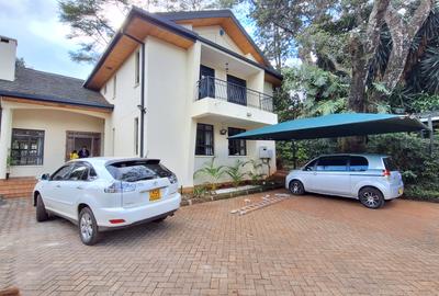 4 Bed Townhouse with En Suite in Kitisuru