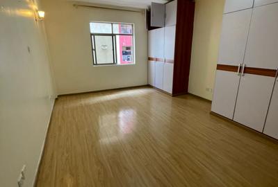 3 Bed Apartment with Swimming Pool in Kilimani - 3