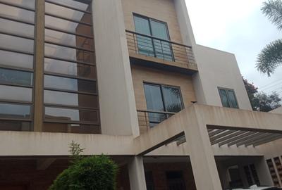 4 Bed Townhouse with En Suite in Kileleshwa