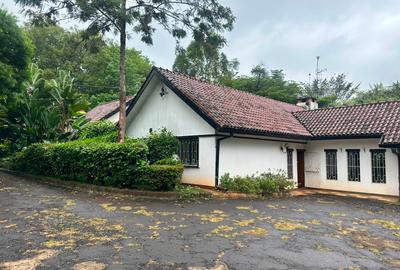 4 Bed House with En Suite in Kitisuru - 2