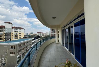 4 Bed Apartment with En Suite in Kileleshwa