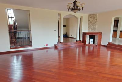 6 Bed Villa with En Suite in Karen