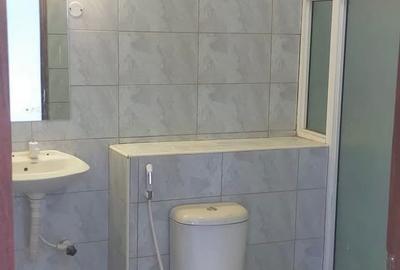 Serviced 4 Bed Apartment with En Suite at Tudor