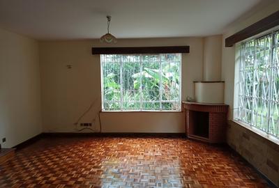 5 Bed House with En Suite at Kyuna