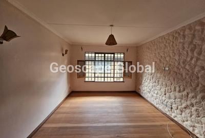 4 Bed Townhouse with En Suite in Spring Valley - 4