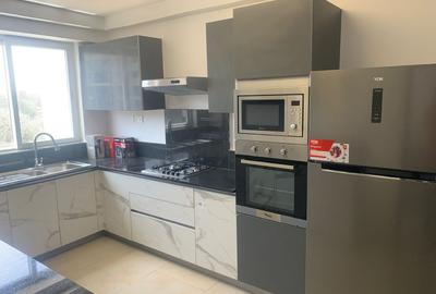 Serviced 3 Bed Apartment with En Suite in General Mathenge - 4