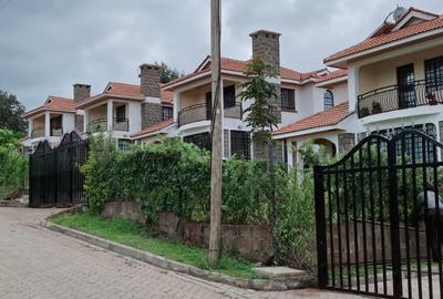 5 Bed House with En Suite in Ngong