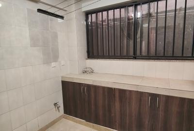 2 Bed Apartment with En Suite at Parklands - 3