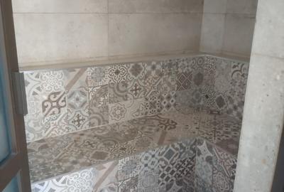 4 Bed House with En Suite at Brookside Westlands - 2