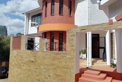 5 Bed Townhouse with Staff Quarters in Westlands Area