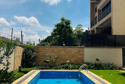 4 Bed Townhouse with En Suite in Lavington