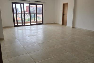 3 Bed Apartment with En Suite at Parklands