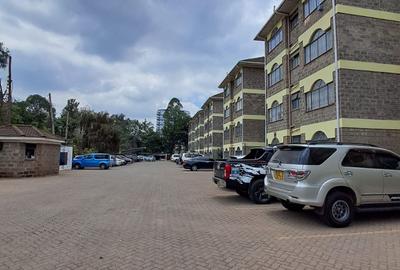 3 Bed Apartment with Swimming Pool in Kilimani