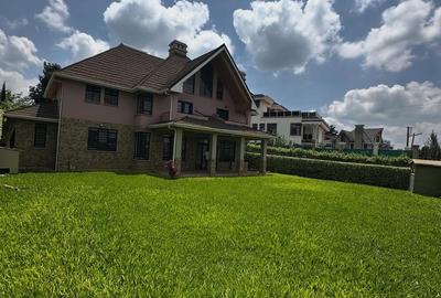 5 Bed Townhouse with En Suite in Runda