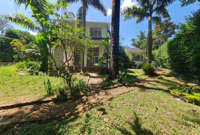 4 Bed House with En Suite at Runda