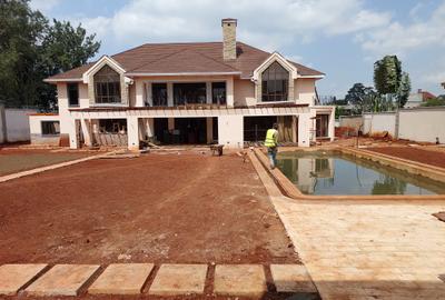 5 Bed House with En Suite at Runda Road