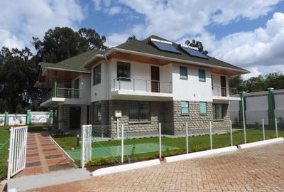 4 Bed House with En Suite in Karen