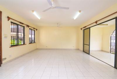 4 Bed Townhouse with Staff Quarters in Nyali Area