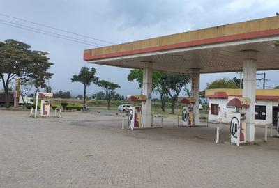 Commercial Property with Service Charge Included at Nairobi-Nakuru