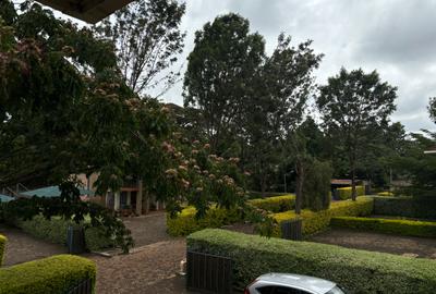 6 Bed House with En Suite in Kiambu Road