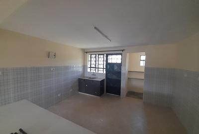 3 Bed Apartment with En Suite at Olekasasi