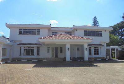 5 Bed House with En Suite at Pan African Insurance Avenue