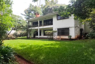4 Bed House with En Suite in Runda