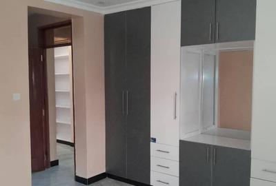 3 Bed House in Ngong - 3