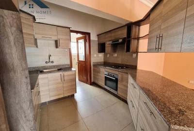 2 Bed Apartment with En Suite at Kilimani