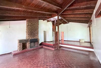 4 Bed House with En Suite at Lowerkabete Road