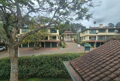 3 Bed Villa with En Suite in Kyuna - 2