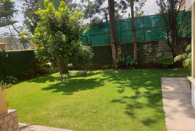 5 Bed Townhouse with En Suite at Lavington