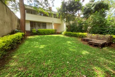 4 Bed Townhouse with En Suite in Spring Valley