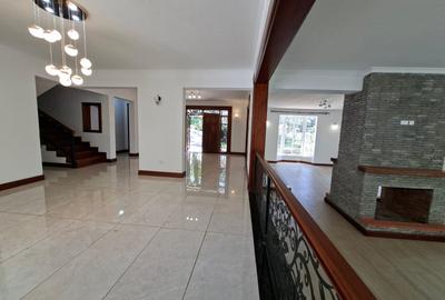 5 Bed House with En Suite in Rosslyn - 4