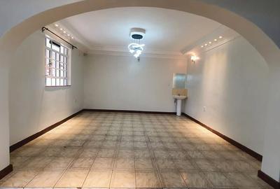 3 Bed Townhouse with En Suite at Runda Evergreen - 3