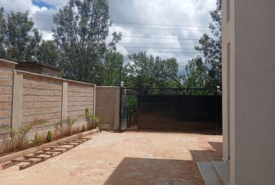 4 Bed Townhouse with En Suite in Ongata Rongai - 3
