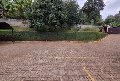 Commercial Property with Service Charge Included in Riverside - 4