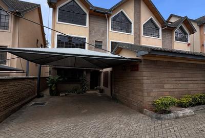 5 Bed Townhouse with En Suite at Convent Drive