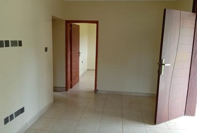 5 Bed Townhouse with En Suite in Kitisuru