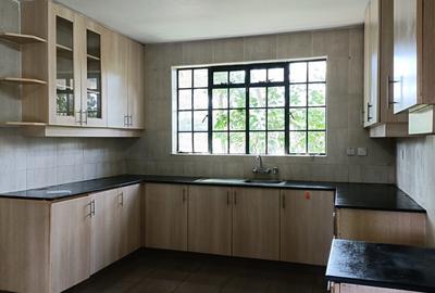 4 Bed Townhouse with En Suite in Kiambu Road