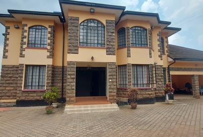 5 Bed Villa with En Suite in Kitisuru