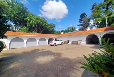 4 Bed House with En Suite in Muthaiga - 3