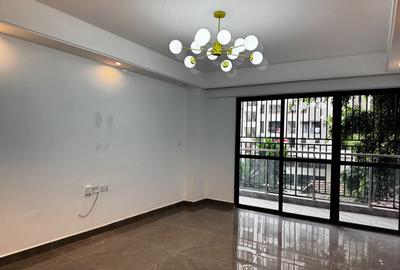 2 Bed Apartment with En Suite in Riverside