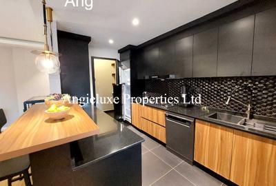 Furnished 2 Bed Apartment with En Suite at Brookside Drive