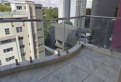 3 Bed Apartment with En Suite in General Mathenge