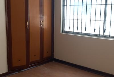 3 Bed Apartment with En Suite in Kileleshwa - 4