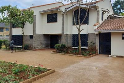 5 Bed House with En Suite at Muthaiga North